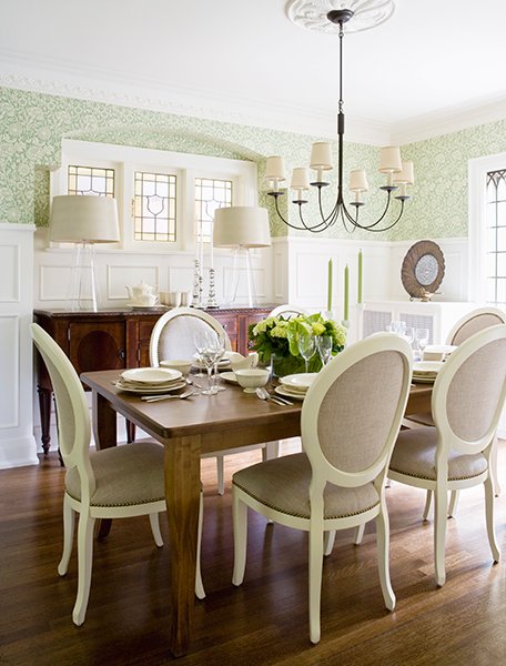 Traditional Dining Room