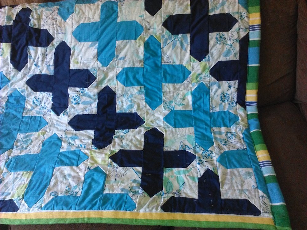 ambers-blue-cross-quilt