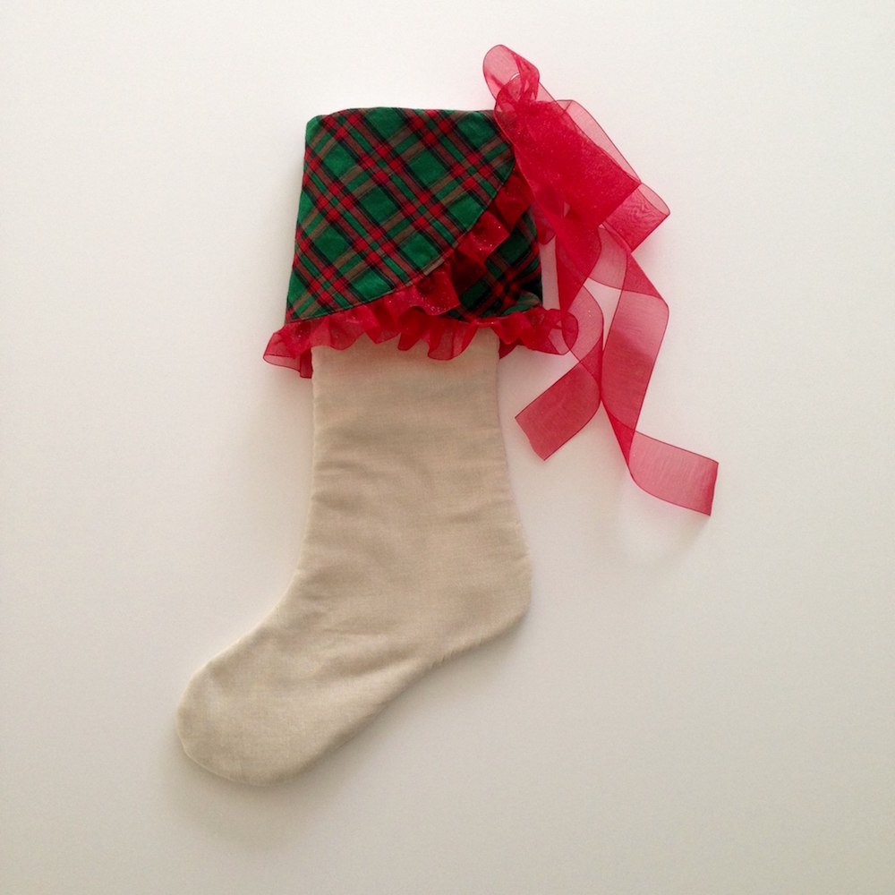 terra-plaid-ruffle-stocking