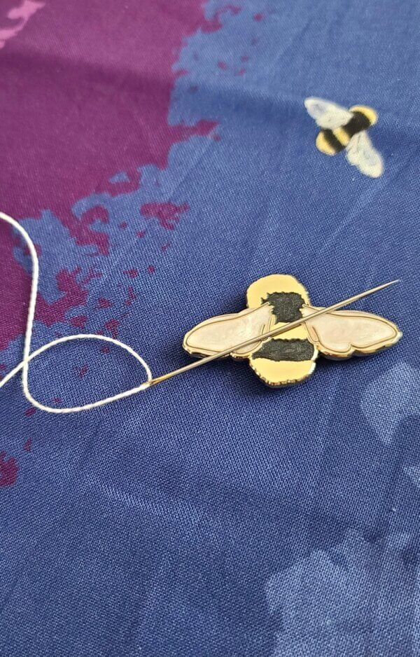 Needle Minder | Bumble Bee - Image 3